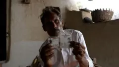 அரசு ஆணவங்களின் படி இறந்தவர்களின் ஒருவர்