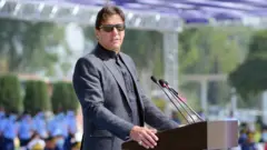 عمران خان 