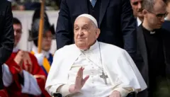 Fafaroma Francis shi ne ɗan asalin nahiyar Amurka na farko da ya jagoranci cocin Katolika