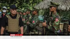 NUG အစိုးရအဖွဲ့ဝင်တွေ ပြည်တွင်း ပြန်လာဖို့ NUG ယာယီသမ္မတ တိုက်တွန်