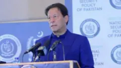 عمران خان