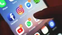 मोबाइल फोन
