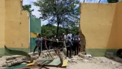 Naayijeeriyaatti mana hidhaa keessaa sirreeffamtoonni milqan