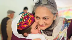 سبینا نے اس سکول میں بچوں کے ساتھ ساتھ ماؤں کی ذہنی صحت پر کام کرنے کا سوچا 