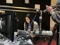 جانب من المقابلة المطولة للصحفية في بي بي سي هيا البدارنة مع حافظ منذر الأسد، ابن عم الرئيس السوري المعزول بشار الأسد