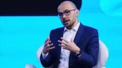 డెమిస్ హసాబిస్