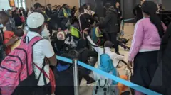 Abarundi baheze mu ku kibuga cy'indege muri Turkiya barimo gusabwa Visa