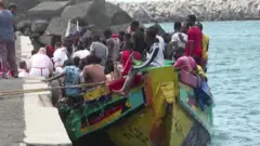 ደሴታት ካናሪ ዝኣተዉ ስደተናታት