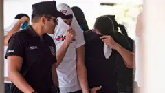 Temmuz ayında Aya Napa'daki otelde kalan 12 İsrailli turist, 25 Temmuz'da serbest bırakıldı