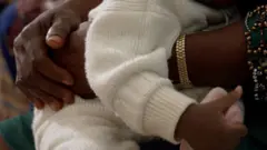 ቺዮማ ልጄ ነው ከምትለው ህጻን ጋር 