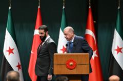 یک سال پس از سقوط اسد، رابطه ایران،‌عربستان و ترکیه با دولت جدید سوریه چگونه است؟