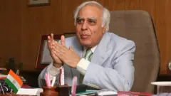 கபில் சிபல்