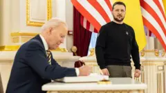 Байден і Зеленський