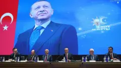 Cumhurbaşkanı ve AKP Genel Başkanı Recep Tayyip Erdoğan, 26 Ocak'ta partisinin son MKYK toplantısına başkanlık etti.