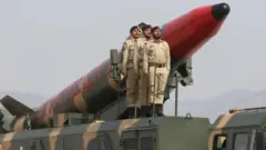 બેલેસ્ટિક મિસાઇલ 