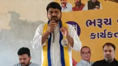 ચૈતર વસાવા, આમ આદમી પાર્ટી, ઇસુદાન ગઢવી, અરવિંદ કેજરીવાલ, ગુજરાત, ડેડિયાપાડા, બીબીસી ગુજરાતી