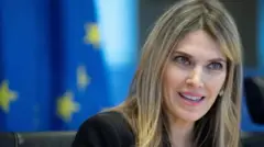 ইভা কাইলি, দুর্নীতিতে অভিযুক্ত।