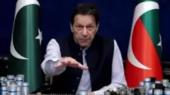 இம்ரான் கான்