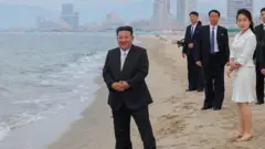 Кім Чен Ин із дочкою на відкритті курорту