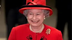 ملکہ برطانیہ