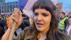 studentkinja protest u novom sadu zbog napada na studente