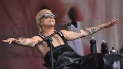 Paco Amoroso en el festival de Glastonbury 2025, Inglaterra.