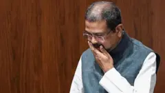 केंद्रीय शिक्षण मंत्री धर्मेंद्र प्रधान यांनी शनिवारी (25 जुलै) आपल्या पदाचा राजीनामा दिला.