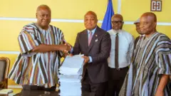 ORAL members present report to president Mahama