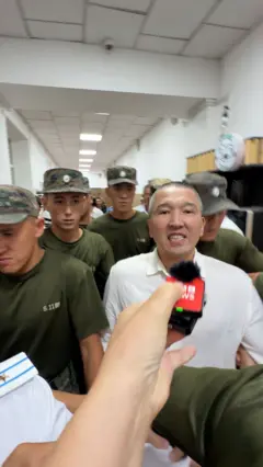 аскарбеков