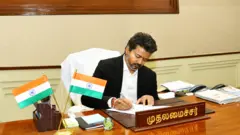 தமிழ்நாடு, மேற்கு வங்கம், கேரளா, தேசிய கல்விக் கொள்கை, மும்மொழிக் கொள்கை, பி.எம்.ஸ்ரீ பள்ளிகள்
