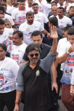விஜய்