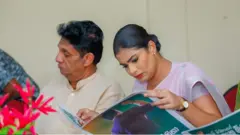 විපක්ෂයේ අරමුණ සහ කාර්යභාරය විය යුත්තේ කුමක්ද?