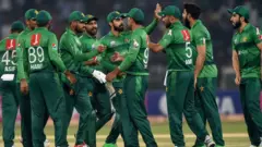 এশিয়া একাদশে পাকিস্তানী খেলোয়াড়দের থাকা নিয়ে অনিশ্চয়তা দেখা দিয়েছে