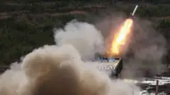 தெர்மோபரிக் ஆயுதங்கள் TOS-1A Solntsepyok multiple rocket launcher