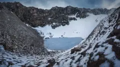 तलाव