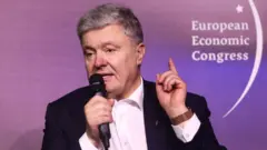Порошенко