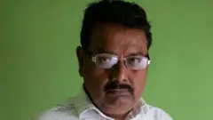 পুলিশের দাবি জাহানাবাদ কারাগার থেকে বন্দি পালানোর ঘটনার মূলচক্রী ছিলেন অজয় কানু যদিও তিনি তা অস্বীকার করেন। 