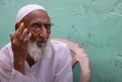 अलीगढ़ में मांस कारोबारियों के साथ हुई मारपीट का पूरा मामला क्या  
