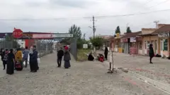 Ўзбек-Қирғиз чегарасидаги "Дўстлик" чегарадан ўтиш нуқтаси