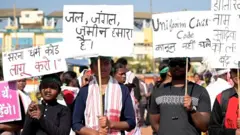 आदिवासी