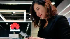 হুয়াওয়ে এখন বিশ্বের দ্বিতীয় বৃহত্তম মোবাইল ফোন নির্মাতা