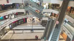 新冠肺炎：印度疫情持續延燒 旅印台灣人面臨去留抉擇