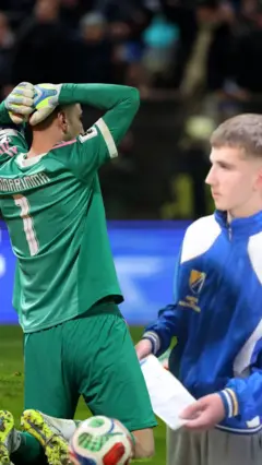 فتى الكرات البوسني سر تأهل المنتخب إلى المونديال وإقصاء إيطاليا