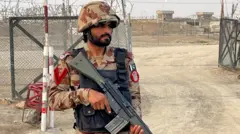 پاکستان، افغانستان