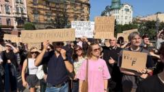 "Поверніть Мішу". В Україні почалися акції на підтримку Михайла Федорова