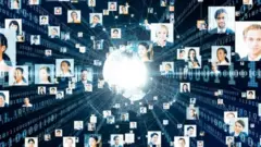 Un investigador defiende valores más humanos para la Inteligencia Artificial, en particular para los algoritmos que gobiernan las redes sociales.