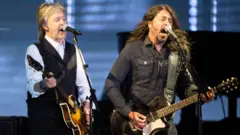 Dave Grohl and Paul McCartney