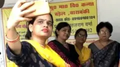 ਉੱਤਰ ਪ੍ਰਦੇਸ਼ ਦਾ ਬਾਰਾਬੰਕੀ ਜ਼ਿਲ੍ਹਾ, ਸੈਲਫ਼ੀ