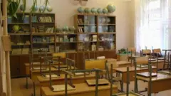 Россия мактабидаги бўш синфхона