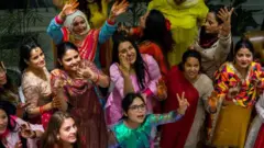 نیپال